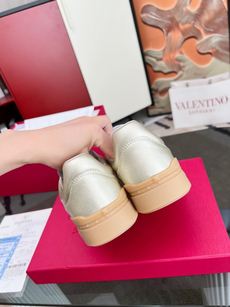 Durable Vxlxntino Sneakers 231326