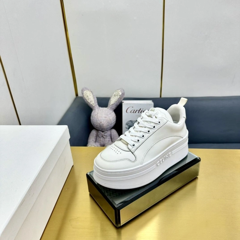 Durable Cxlxne Sneakers 116559