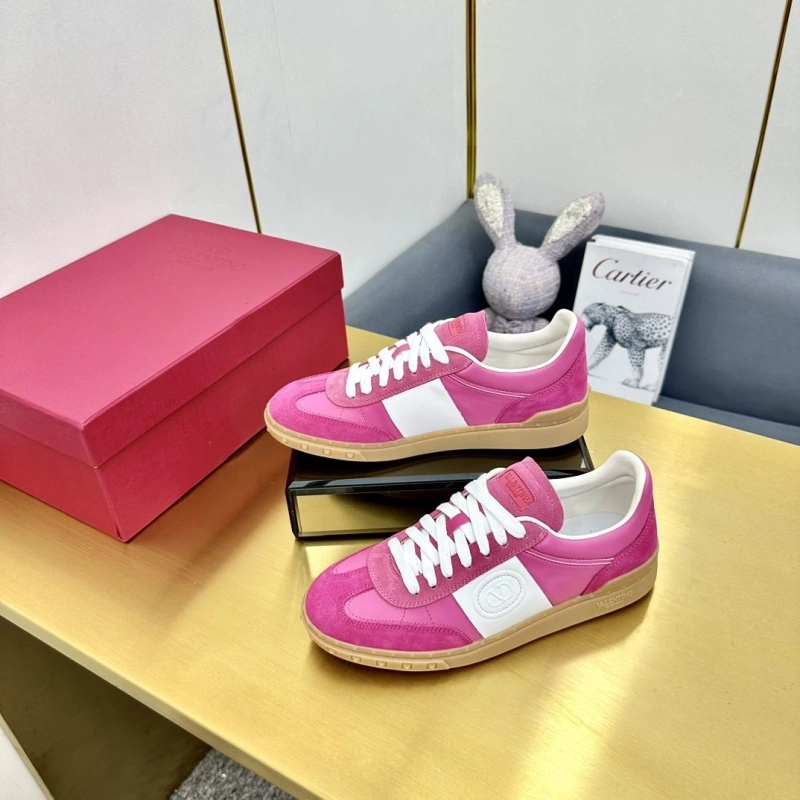 Cozy Vxlxntino Sneakers 231290