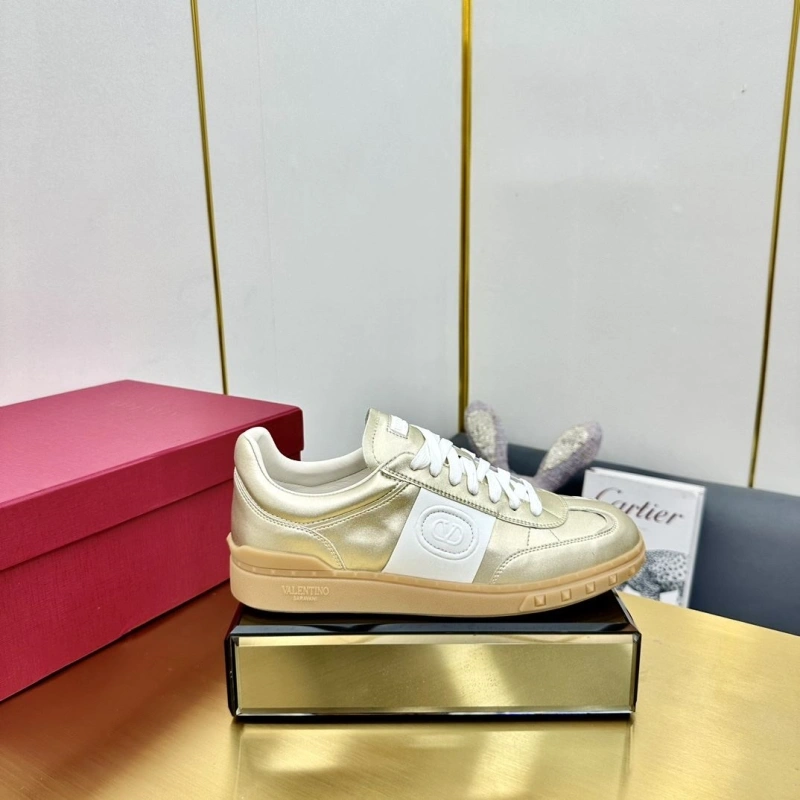 Soft Vxlxntino Sneakers 231287
