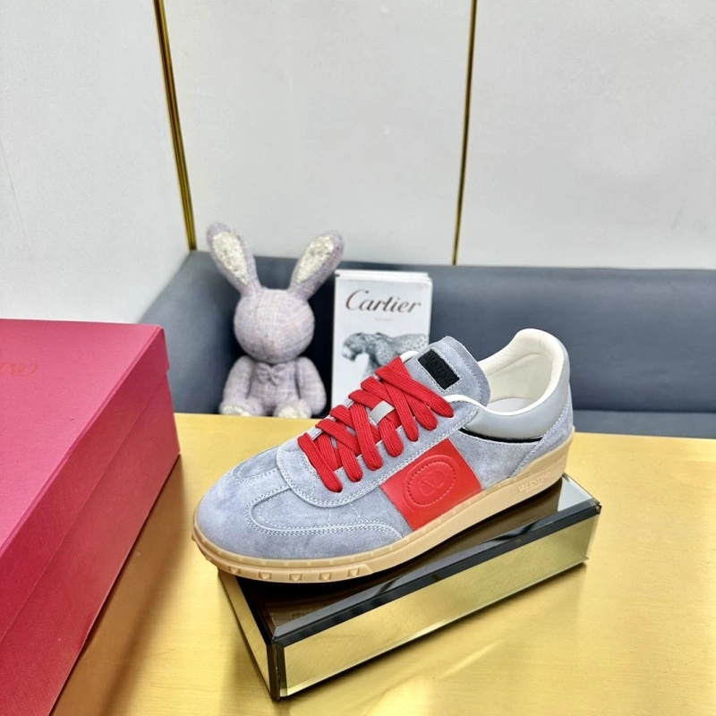 Versatile Vxlxntino Sneakers 231282
