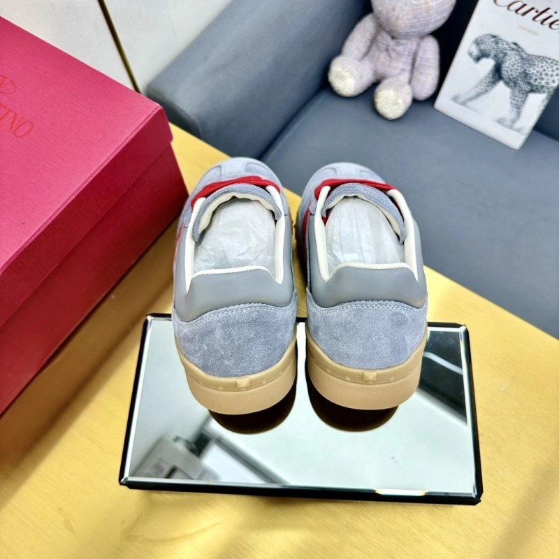 Versatile Vxlxntino Sneakers 231282