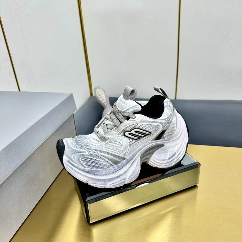 Sleek Bxlxnciaga Sneakers 109763