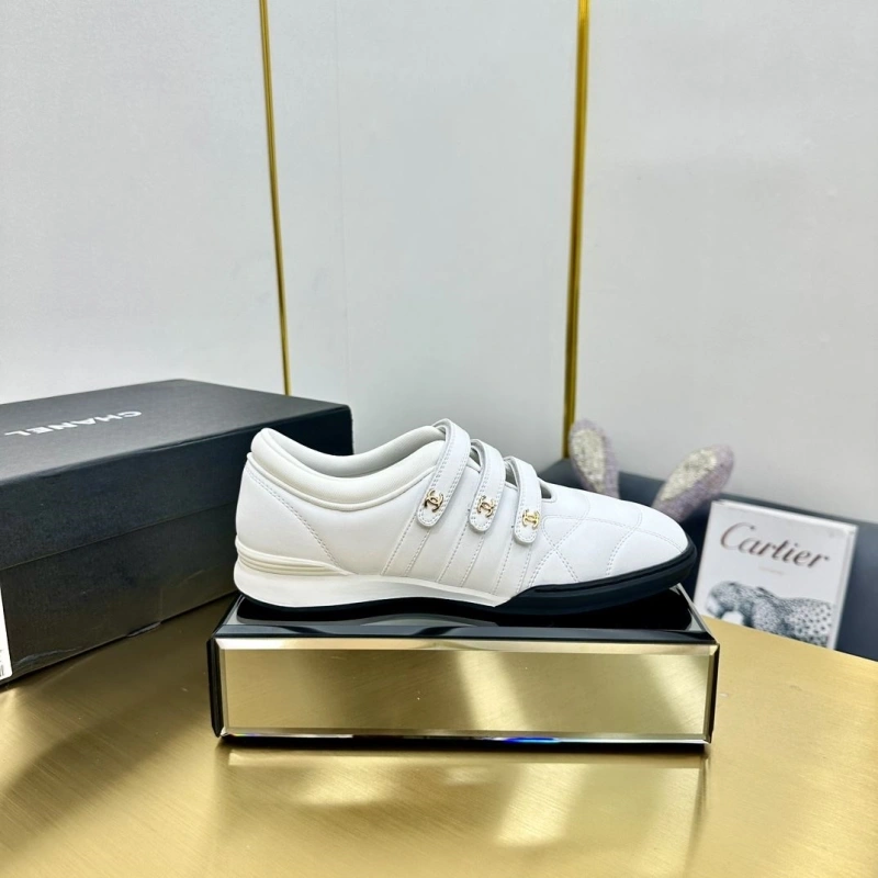 ModernLook Chxnxl Casual Shoes 126788