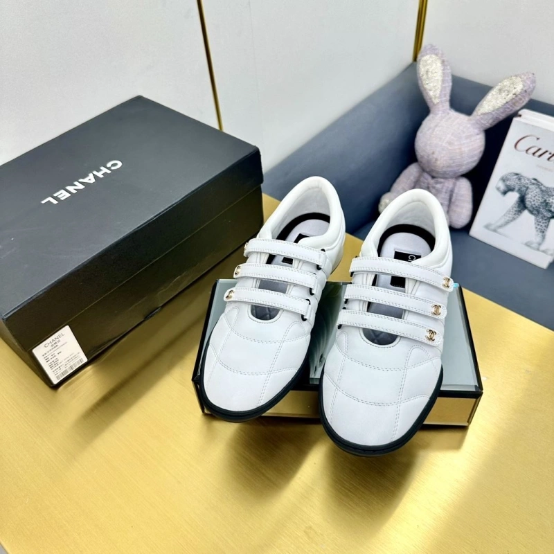 ModernLook Chxnxl Casual Shoes 126788
