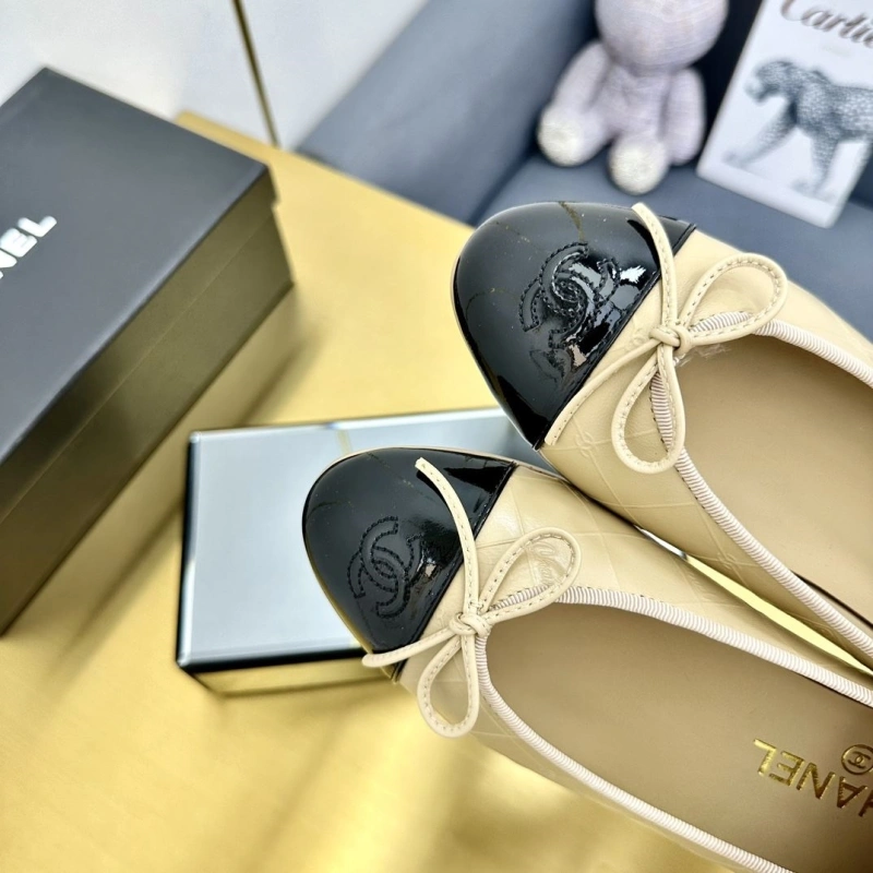 Functional Chxnxl Flat Shoes 126745