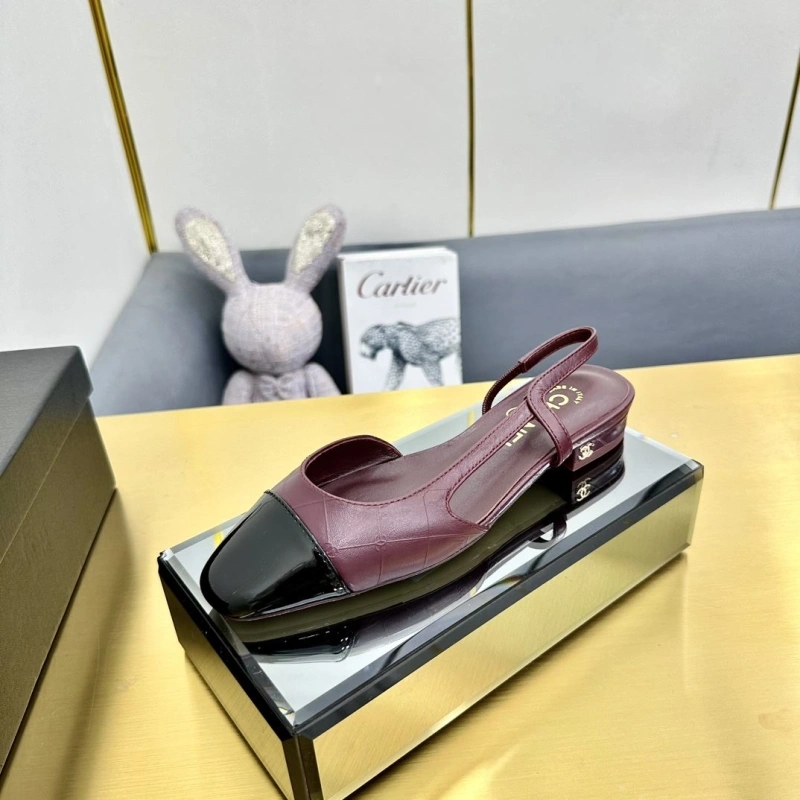 Fashionable Chxnxl Sandals 126626