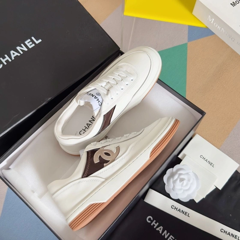 Minimalist Chxnxl Sneakers 132291