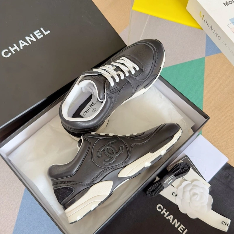 Durable Chxnxl Sneakers 132288