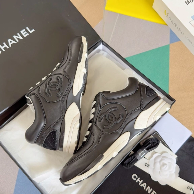 Durable Chxnxl Sneakers 132288