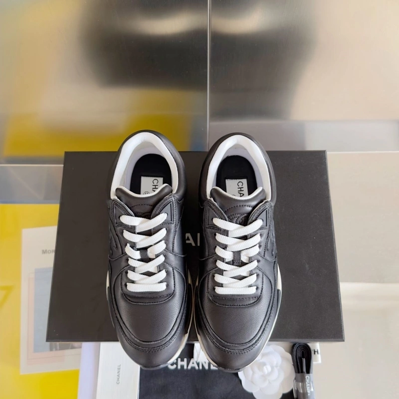 Durable Chxnxl Sneakers 132288