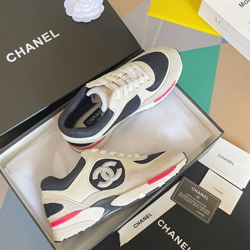 Stylish Chxnxl Sneakers 132285