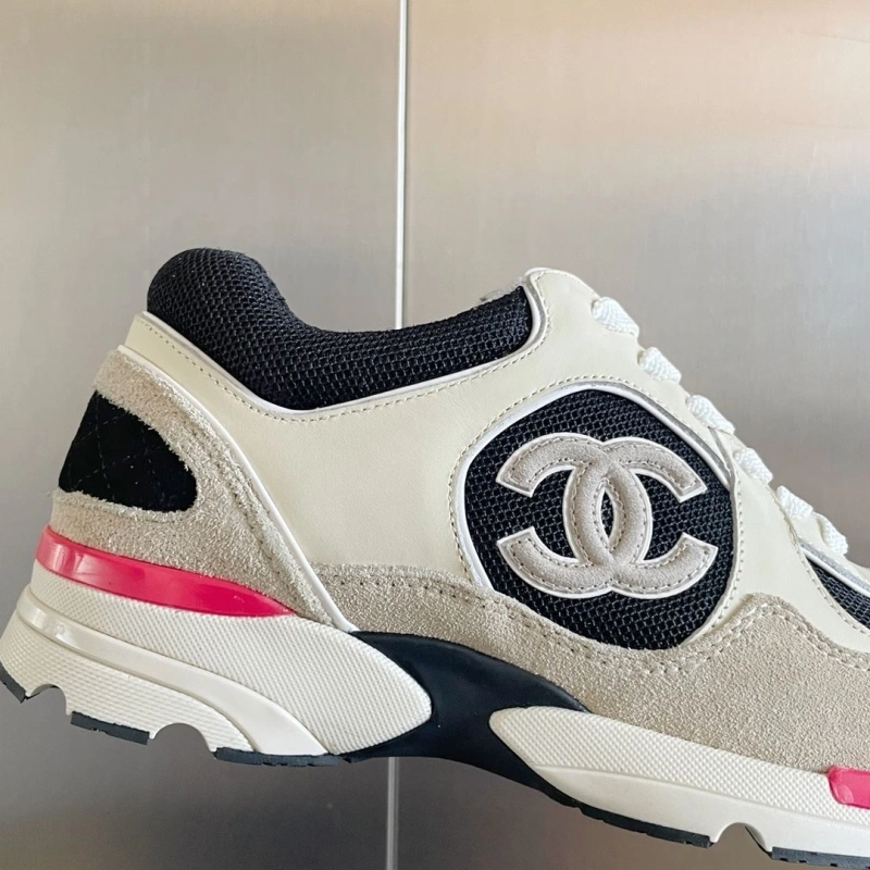 Stylish Chxnxl Sneakers 132285