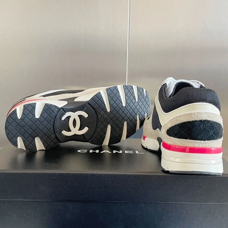 Stylish Chxnxl Sneakers 132285