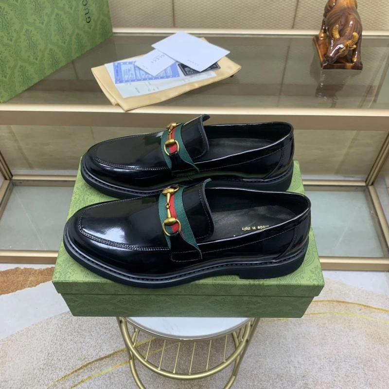 Versatile Gxccx Leather Shoes 165297