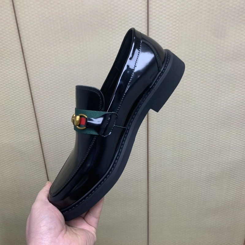 Versatile Gxccx Leather Shoes 165297