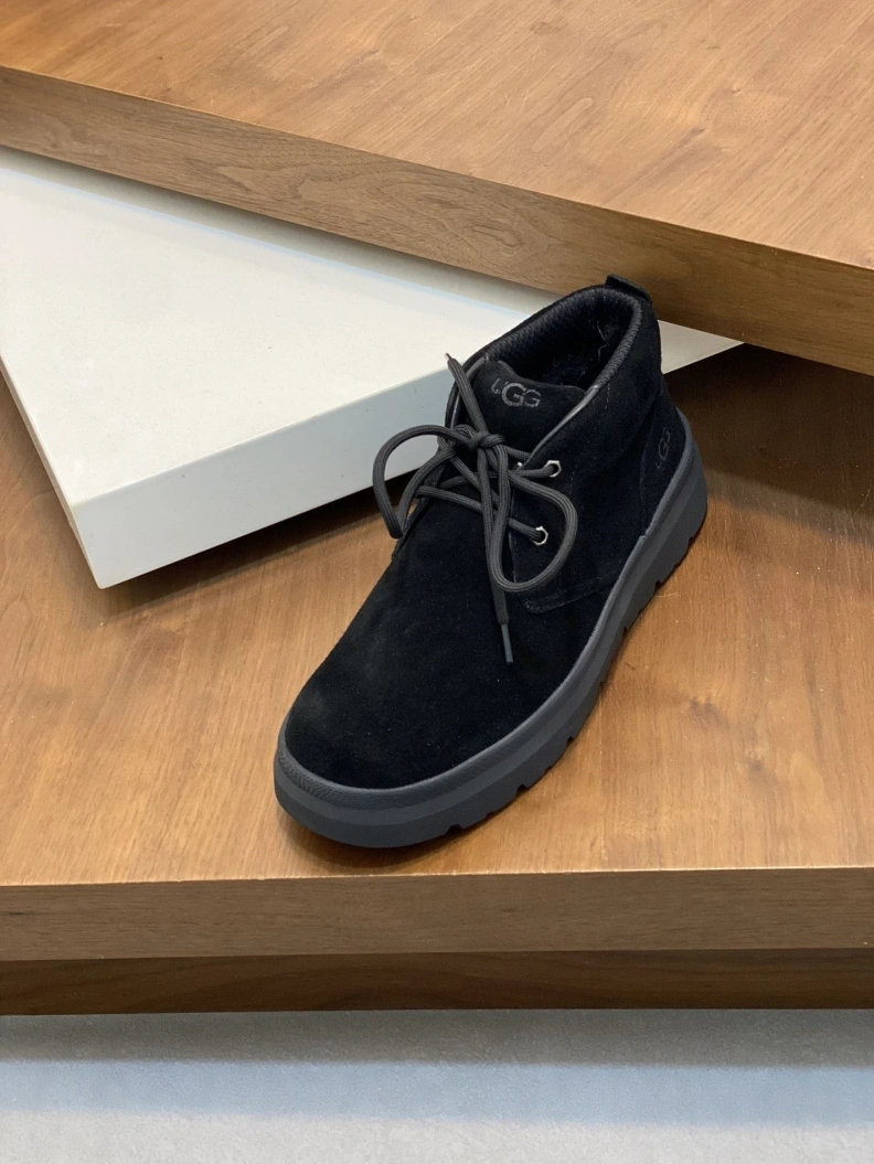 Durable UGX Casual Shoes 227915