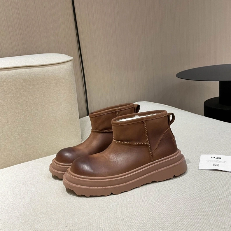 UGX Boots Bold 227934