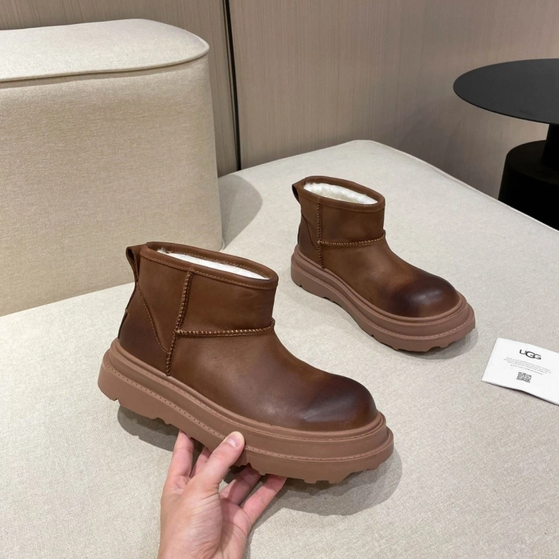 UGX Boots Bold 227934