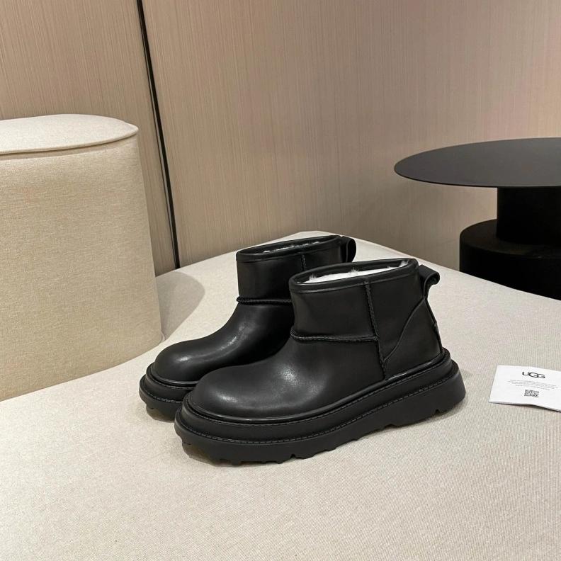 Breathable UGX Boots 227938
