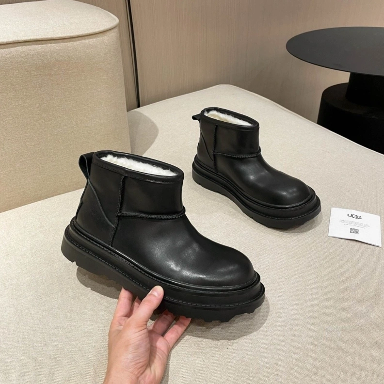 Breathable UGX Boots 227938