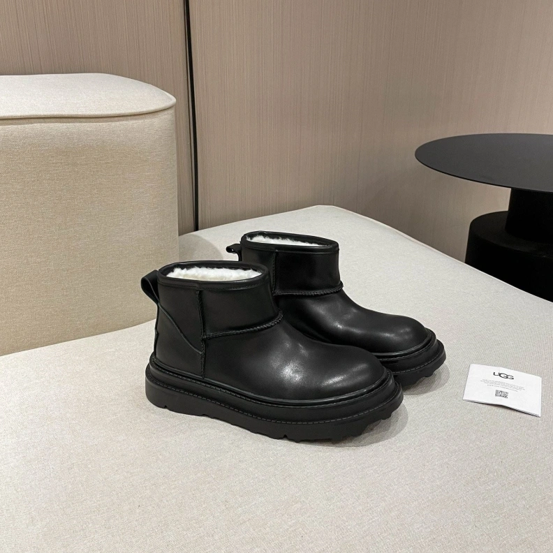 Breathable UGX Boots 227938
