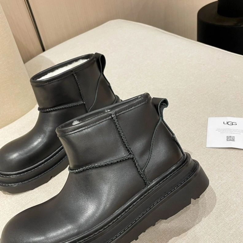 Breathable UGX Boots 227938