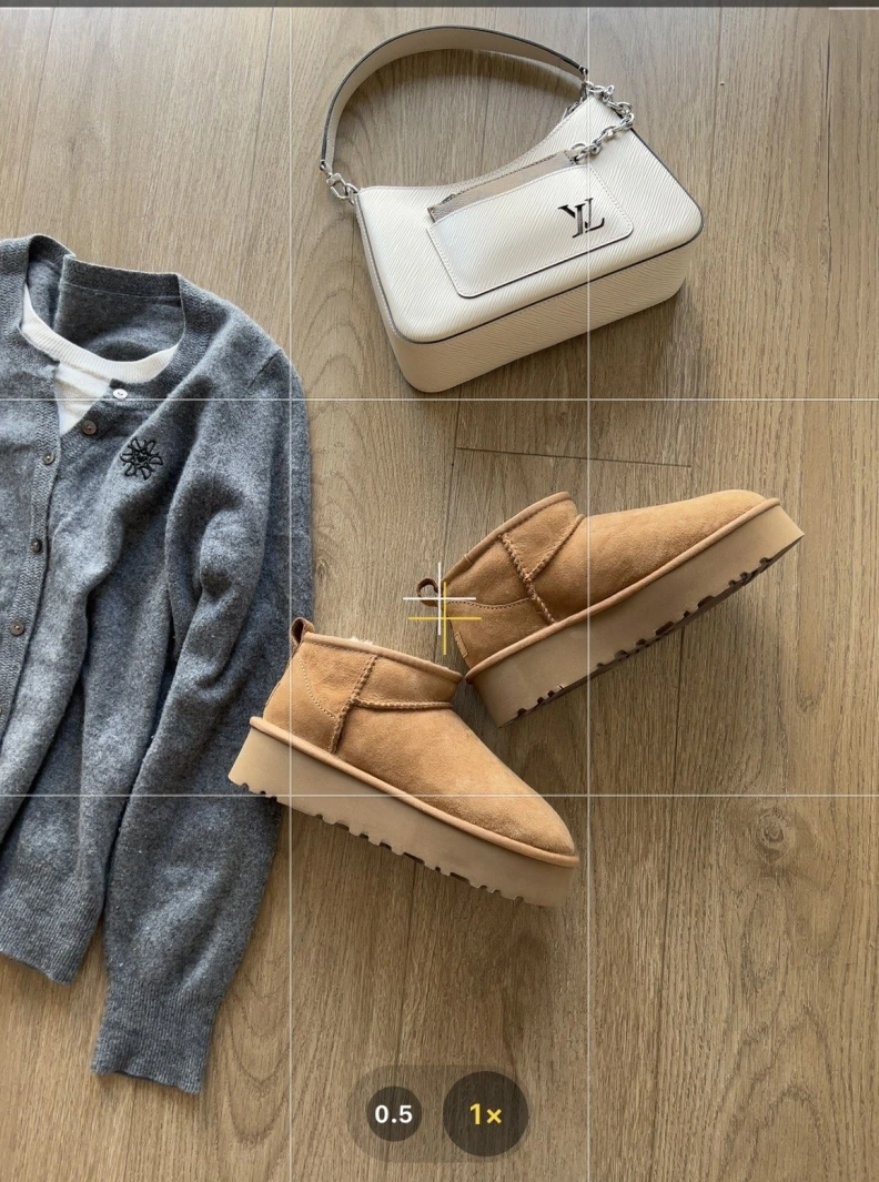 Affordable UGX Boots 227925