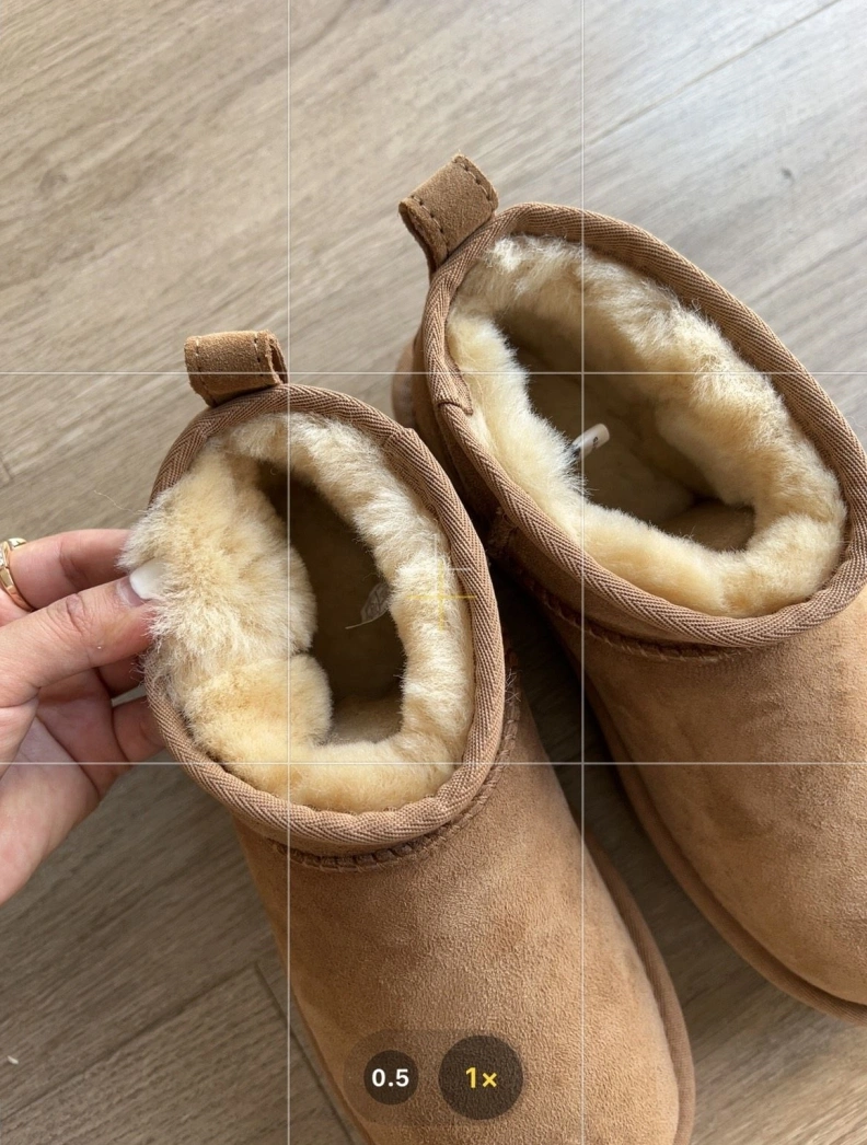 Affordable UGX Boots 227925