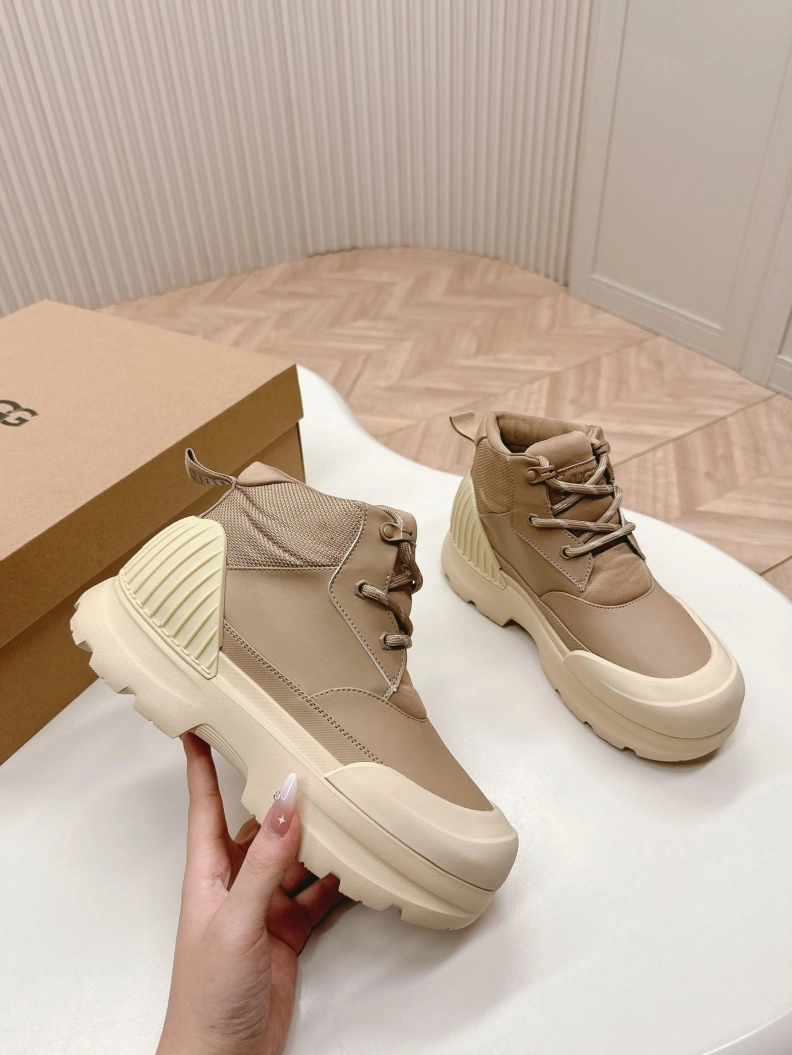 Flexible UGX Boots 227922