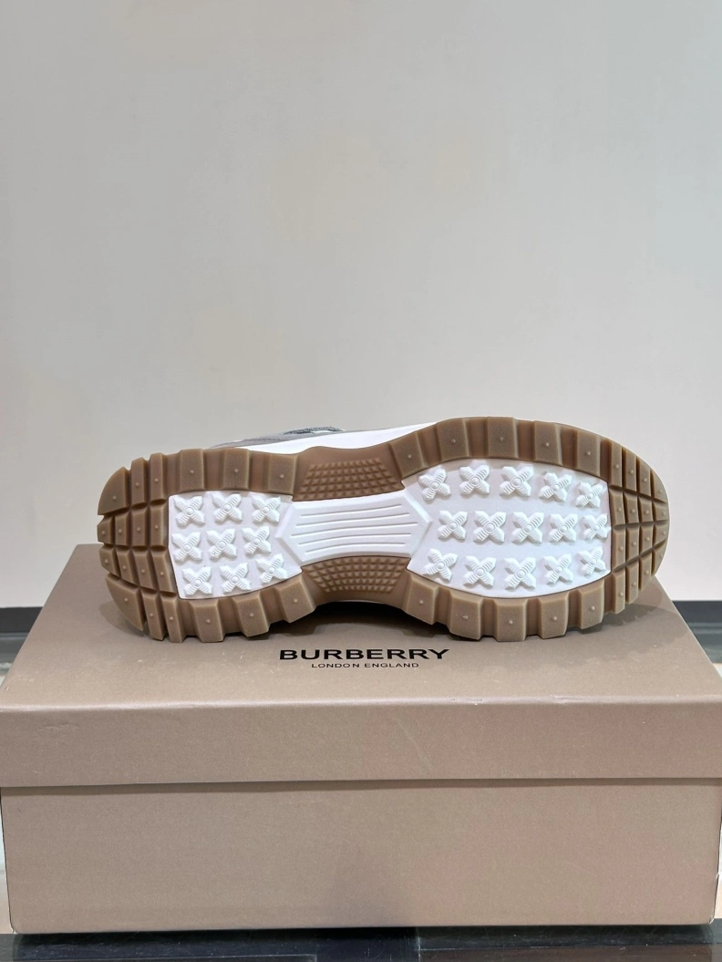 Bxrbxrry Sneakers Resilient 114568