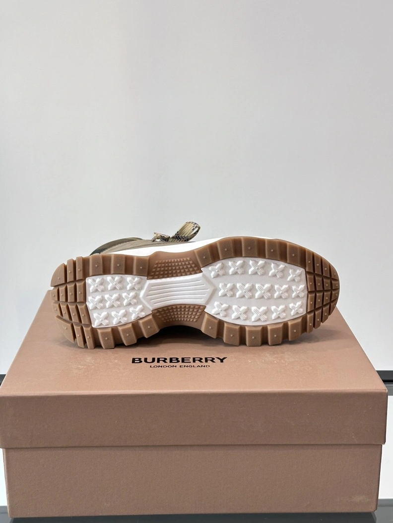 Bxrbxrry Sneakers GoAnywhere 114570