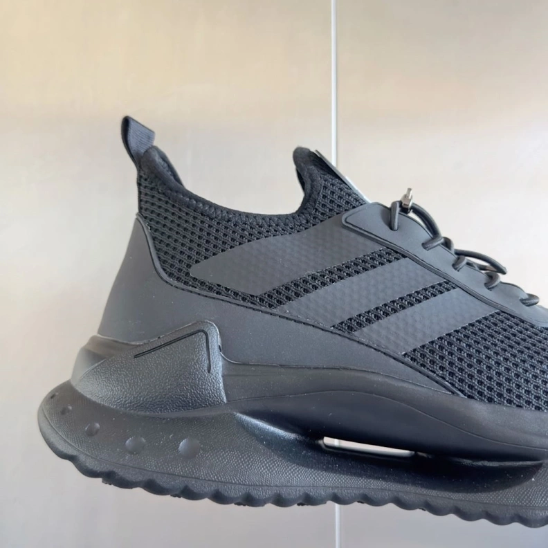 Flexible Mxnclxr Sneakers 197426