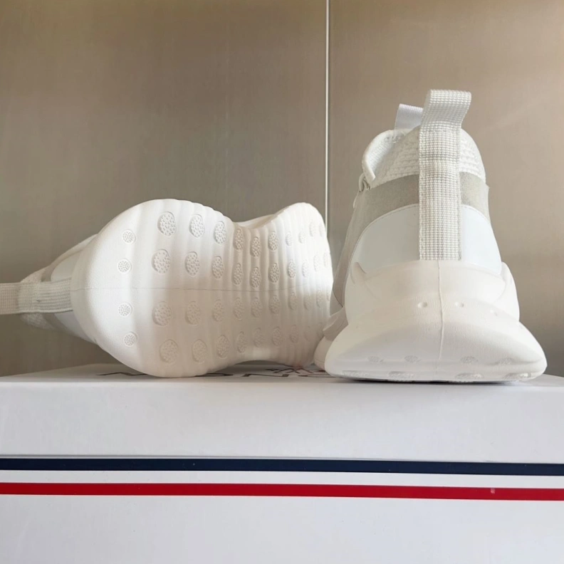 Mxnclxr Sneakers Resilient 197418