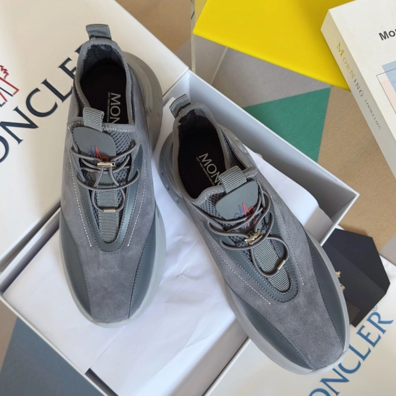 Flexible Mxnclxr Sneakers 197409