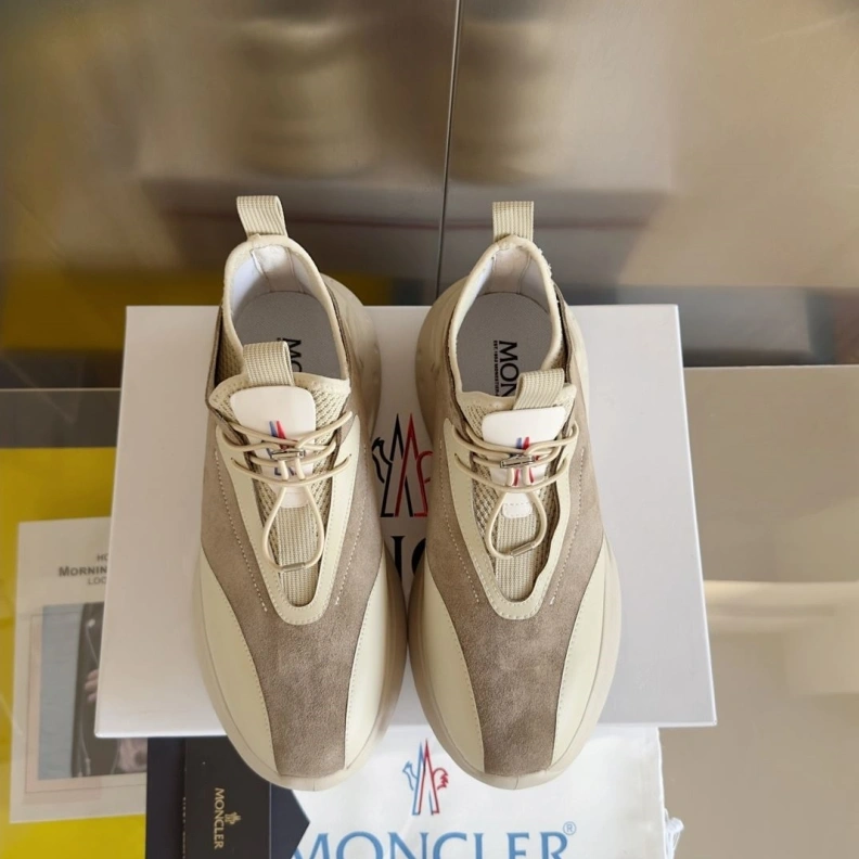 Flexible Mxnclxr Sneakers 197405