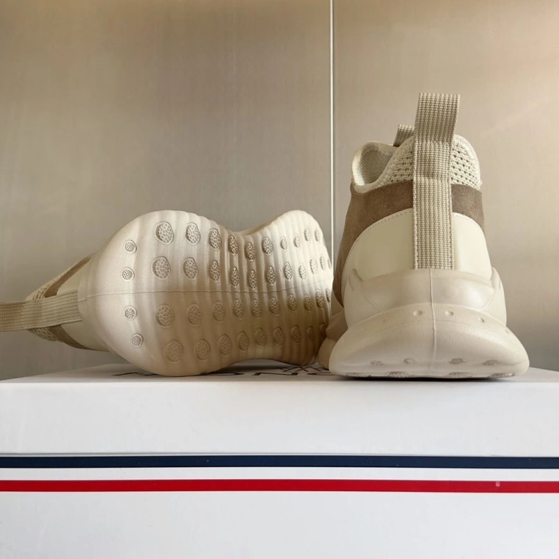 Flexible Mxnclxr Sneakers 197405
