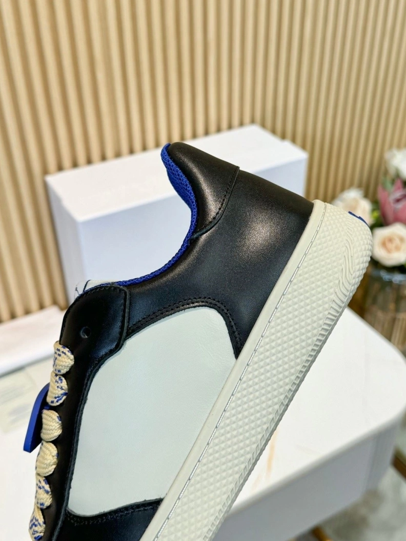 Sophisticated Bxrbxrry Sneakers 114571