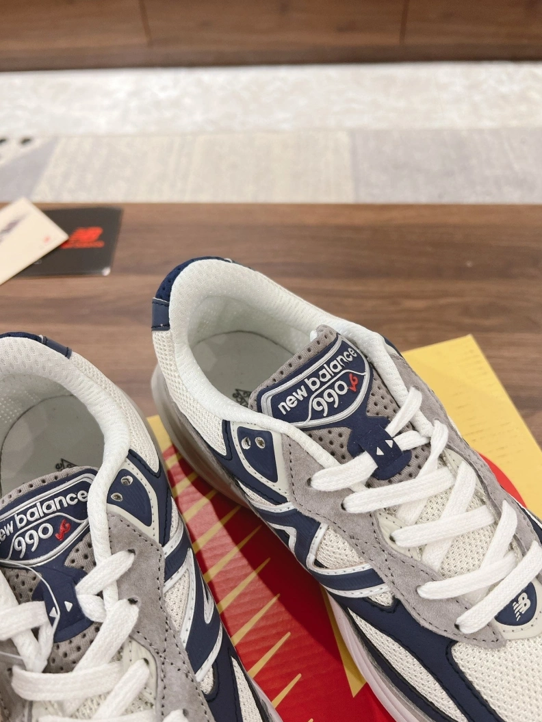 Trendsetting Othxr Sneakers 210988