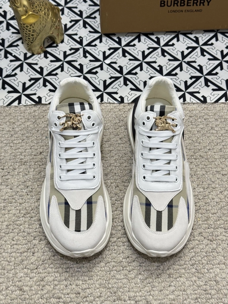 EasyMatch Bxrbxrry Sneakers 114557