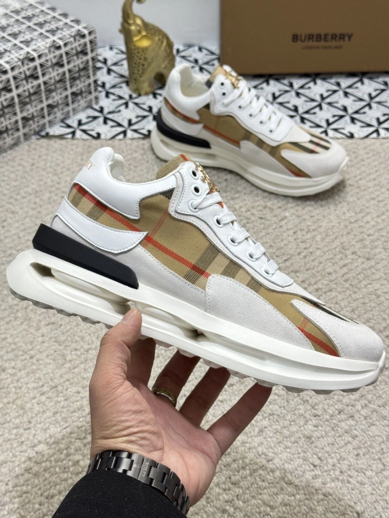 Bxrbxrry Sneakers GoAnywhere 114574