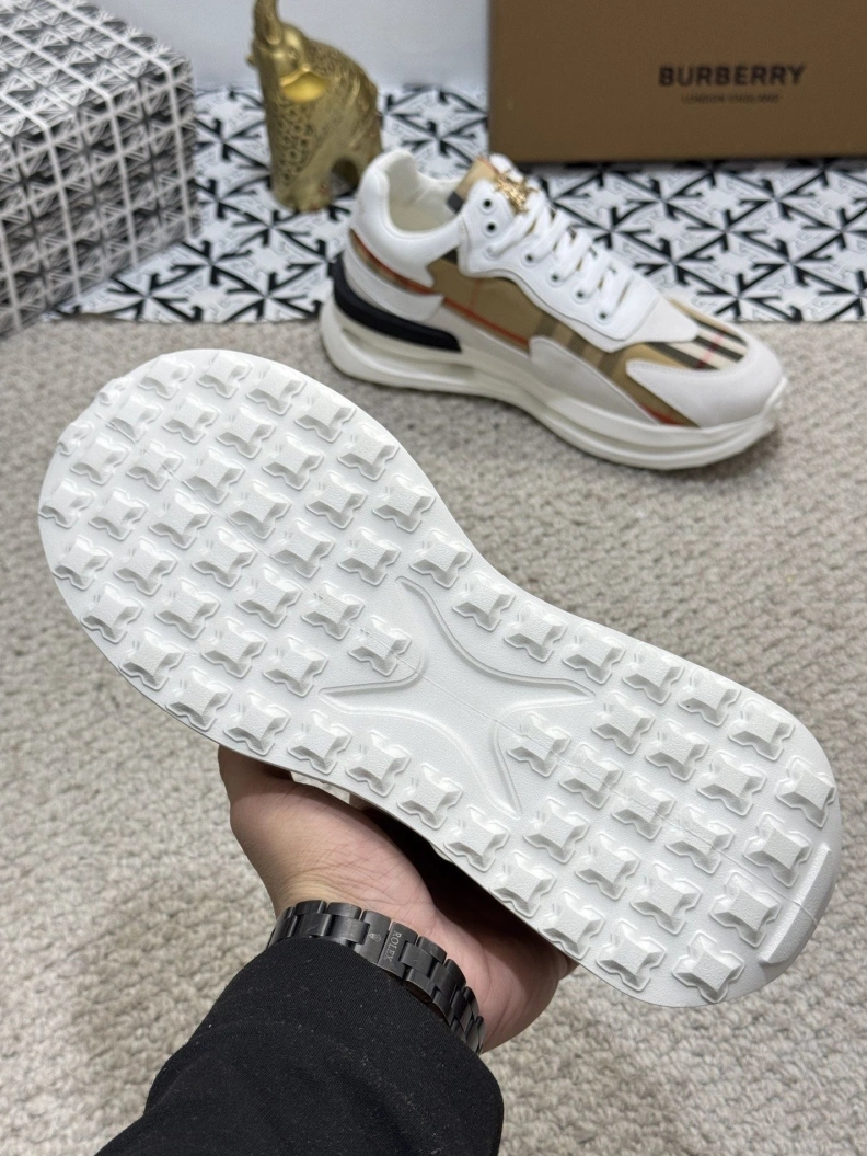 Bxrbxrry Sneakers GoAnywhere 114574