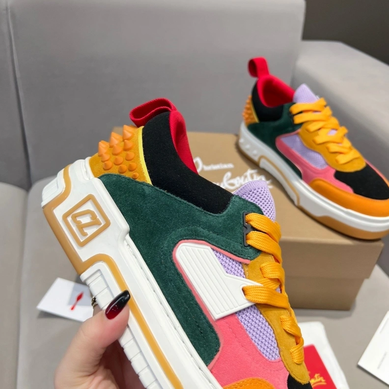 Versatile Othxr Sneakers 210958