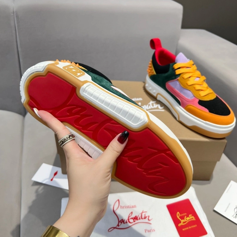 Versatile Othxr Sneakers 210958