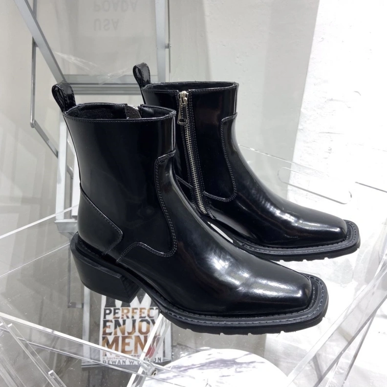 ModernLook Othxr Boots 211037