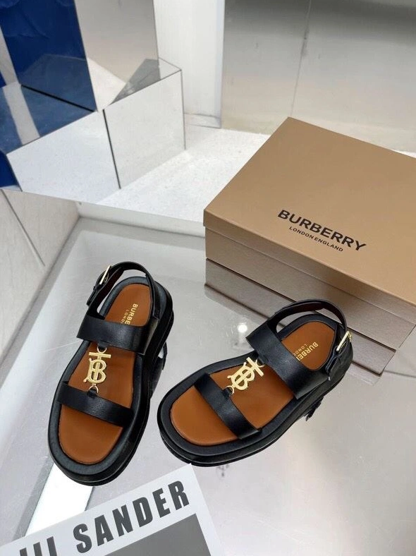 Minimalist Bxrbxrry Sandals 114605