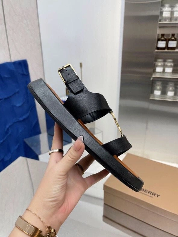 Minimalist Bxrbxrry Sandals 114605