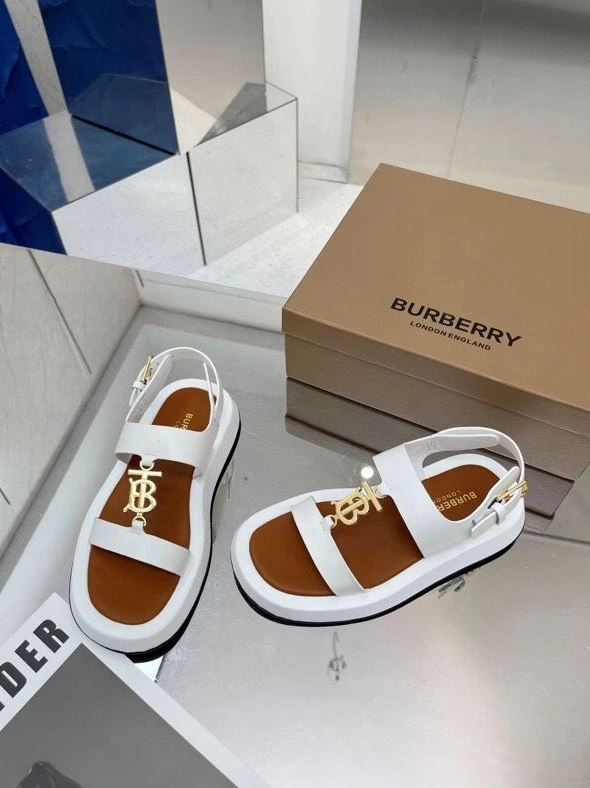 GoodFit Bxrbxrry Sandals 114617