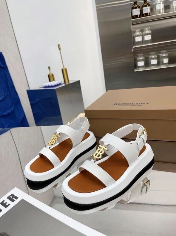 GoodFit Bxrbxrry Sandals 114617