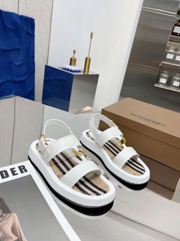 GoAnywhere Bxrbxrry Sandals 114612